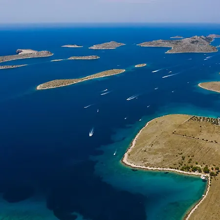 Summer Family Near Zadar 펜션